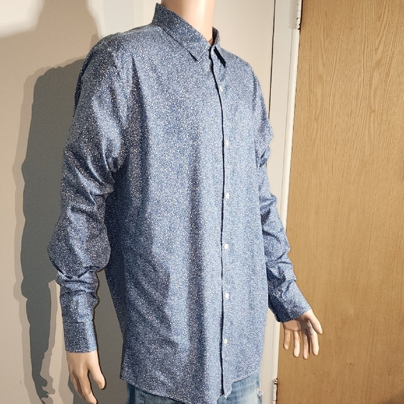 Men's Blue Patterned Casual Button Down Shirt - Picture 3 of 7